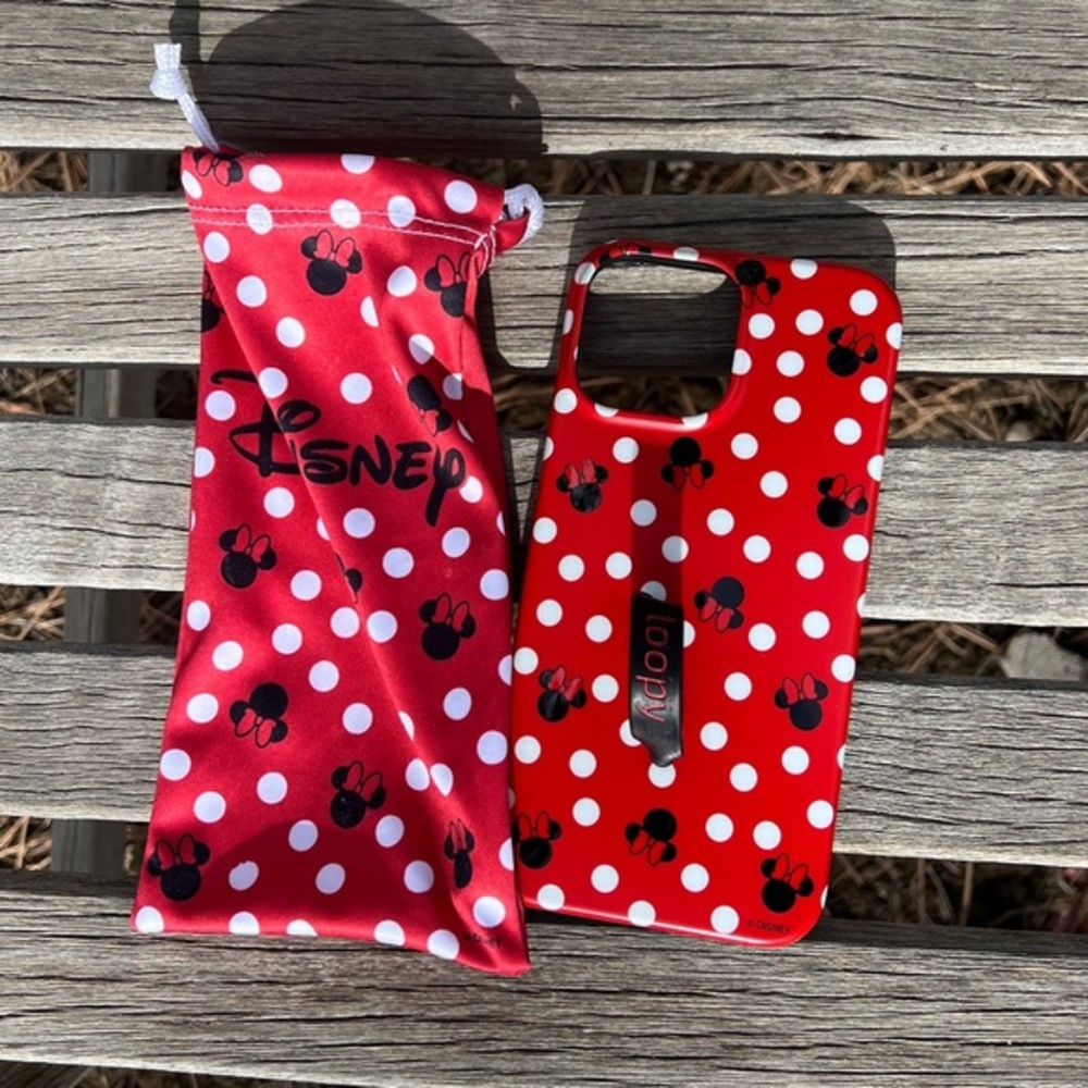 13 Pro Max Disney Loopy Case Like New